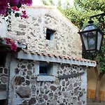 Il Carrubo With Jacuzzi & Sauna *