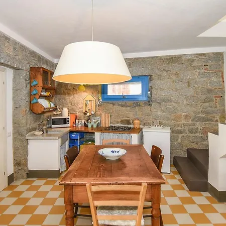 Il Carrubo & * 바리사르도