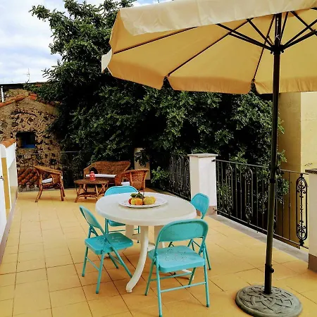 Il Carrubo With Jacuzzi & Sauna Prázdninový dům Bari Sardo
