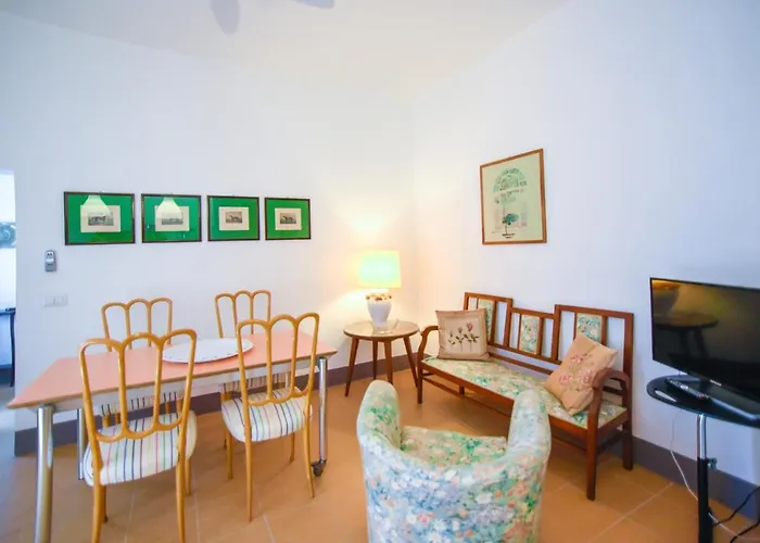 Il Carrubo & 度假居 *