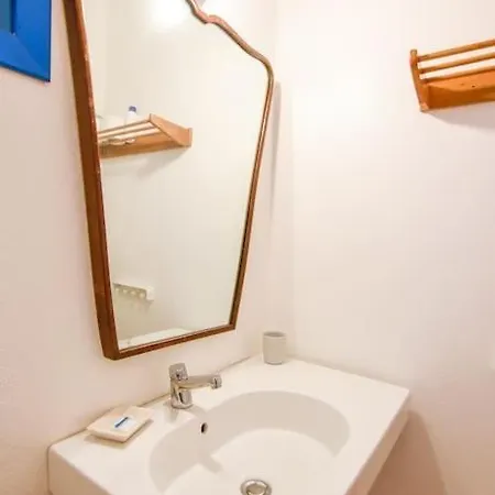 Il Carrubo With Jacuzzi & Sauna Бари-Сардо