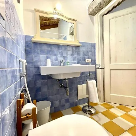 Il Carrubo With Jacuzzi & Sauna Бари-Сардо