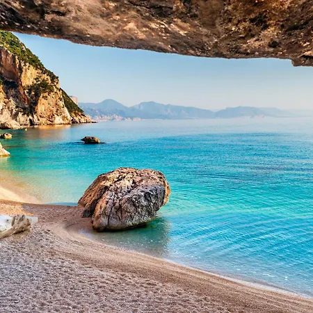 Сasa de vacaciones Il Carrubo & *