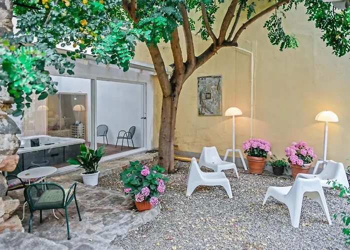 Il Carrubo & Ferienhaus