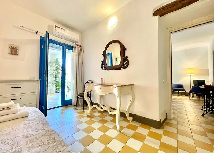 Ferienhaus Il Carrubo & *